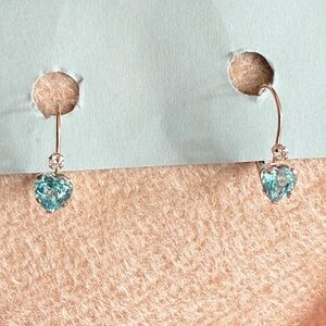 Vintage 10K Yellow Gold Blue Topaz & CZ Drop Dangle Heart Earrings‎ December